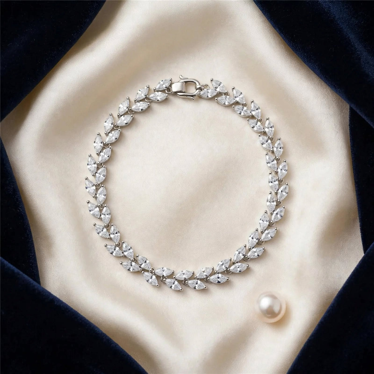 Silver Leaf Zircon Bracelet