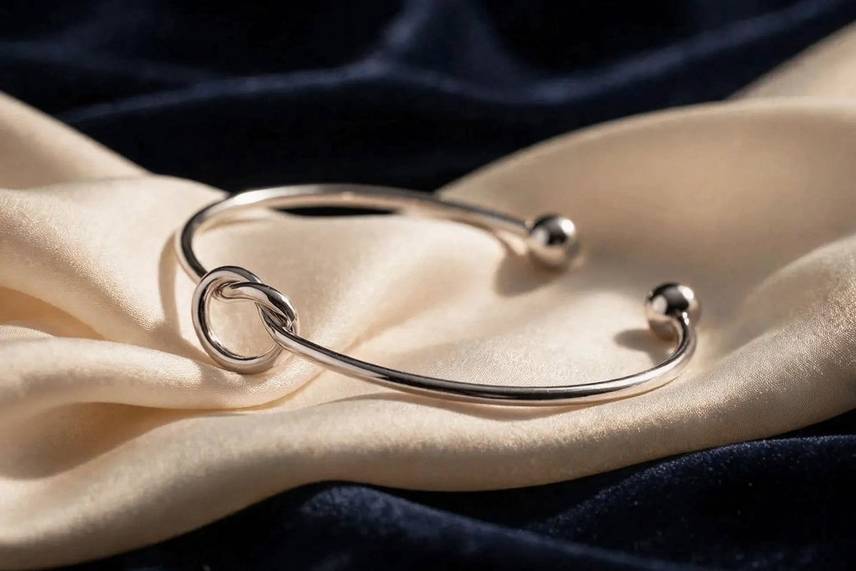 Korean Knot Bangle