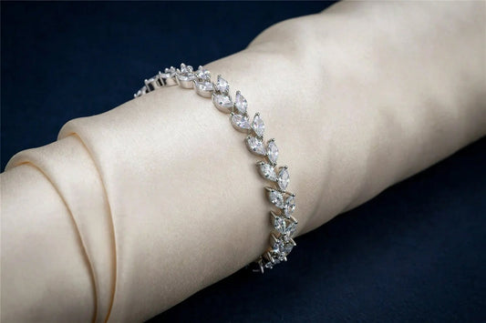 Silver Leaf Zircon Bracelet